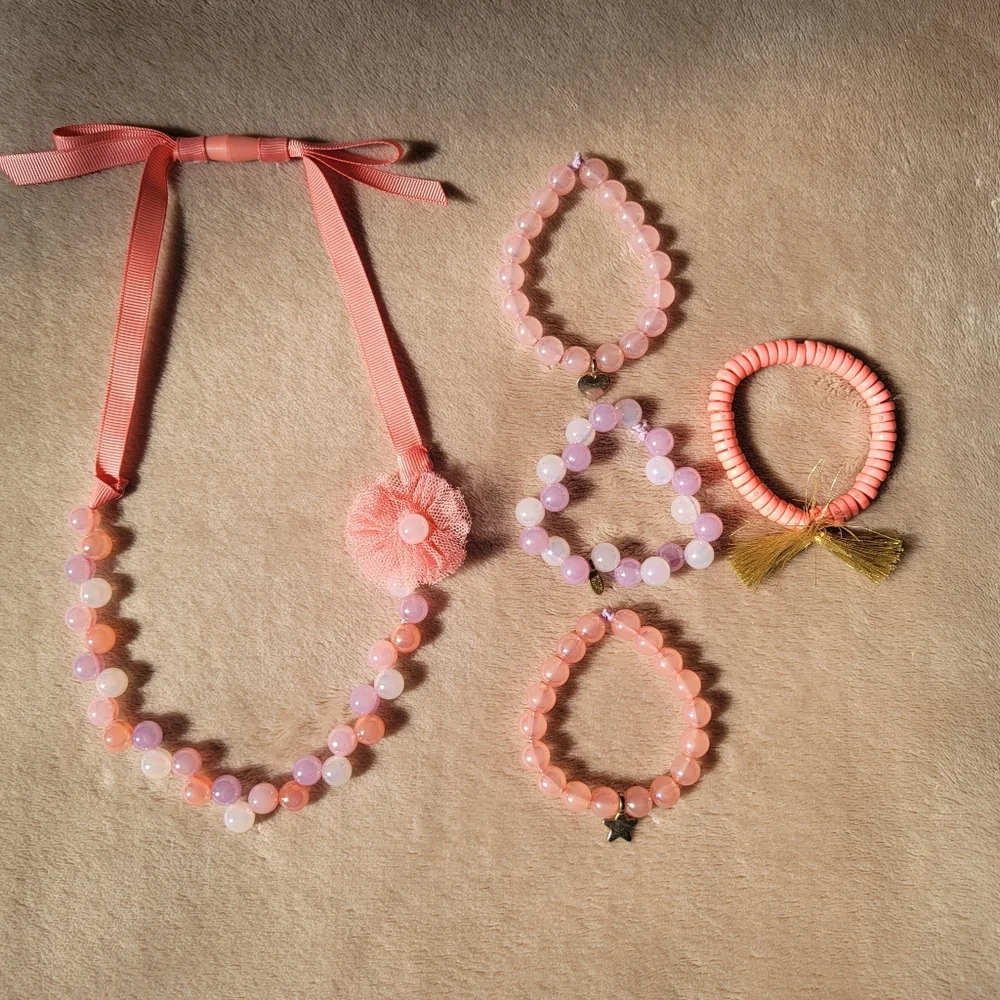 Oshkosh B'gosh Orange/Pink Beaded Necklace & 4 Braclets Ages 3+